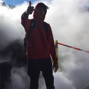 Meet your Posher, Hunter